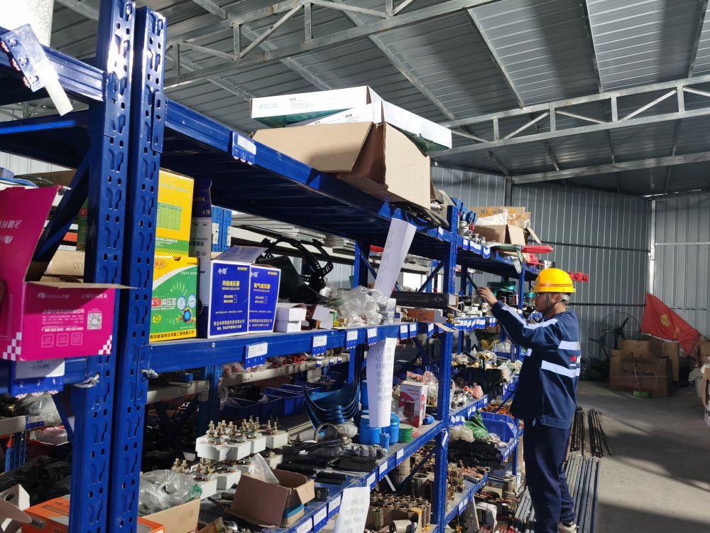 建设矿建三公司:精管细控强根基 物资保障促发展