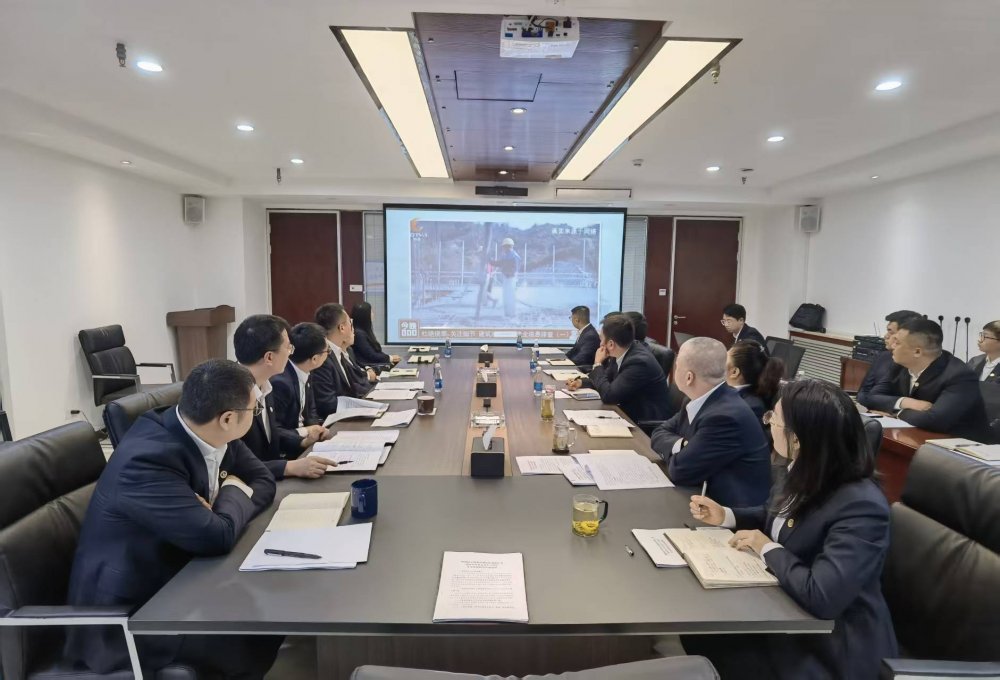 建设绿宇公司:冬施“攻坚战”全面开启 筑牢严寒施工防线